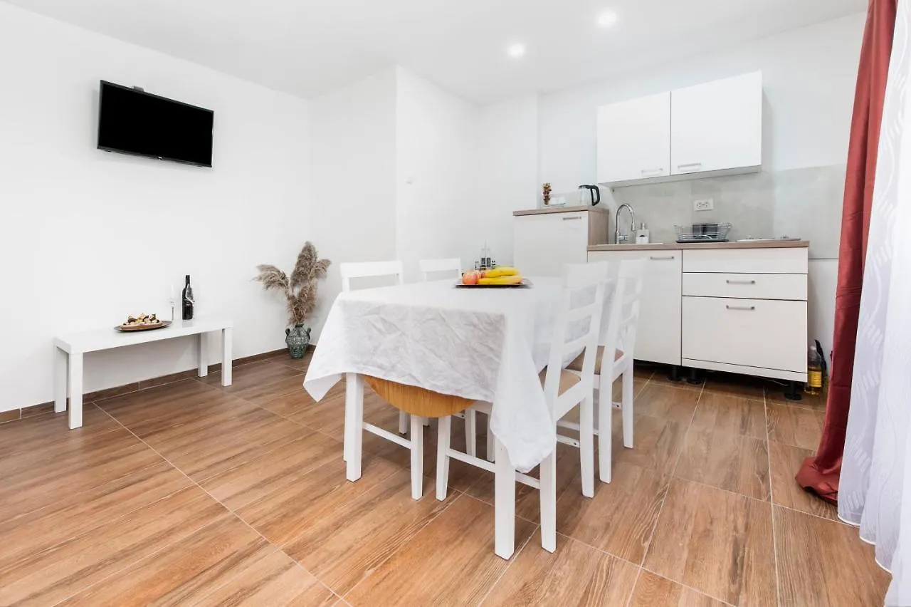 Apartment Sissy Rovinj